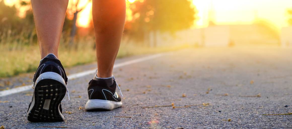 La mejor manera de quemar 500 calorías caminando