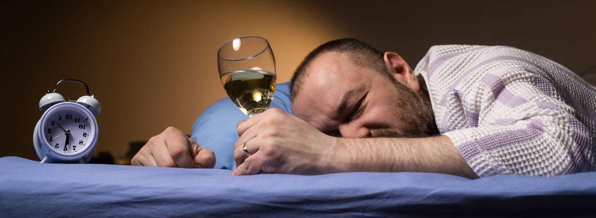 Dependencia persistente del alcohol e insomnio