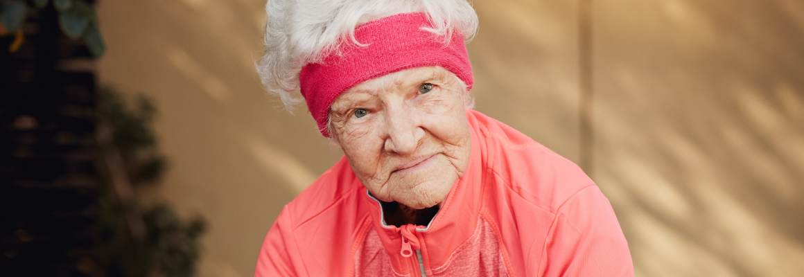 ¿Cuánto ejercicio necesita una persona mayor de 80 años?